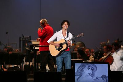 Darren Criss Photo