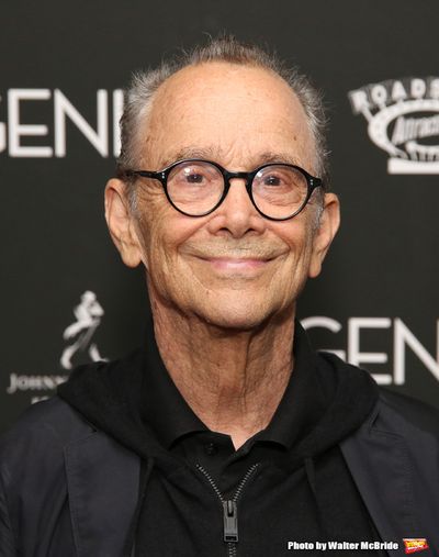 Joel Grey  Photo