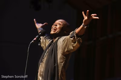 Nathan Lee Graham Photo