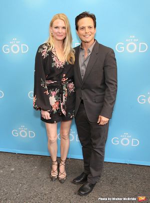  Kelly Limp and Scott Wolf  Photo