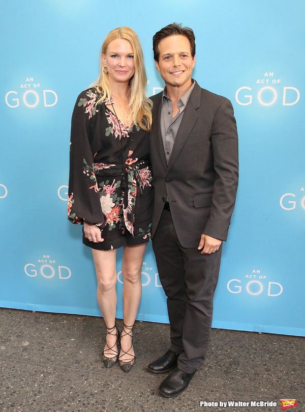  Kelly Limp and Scott Wolf  Photo
