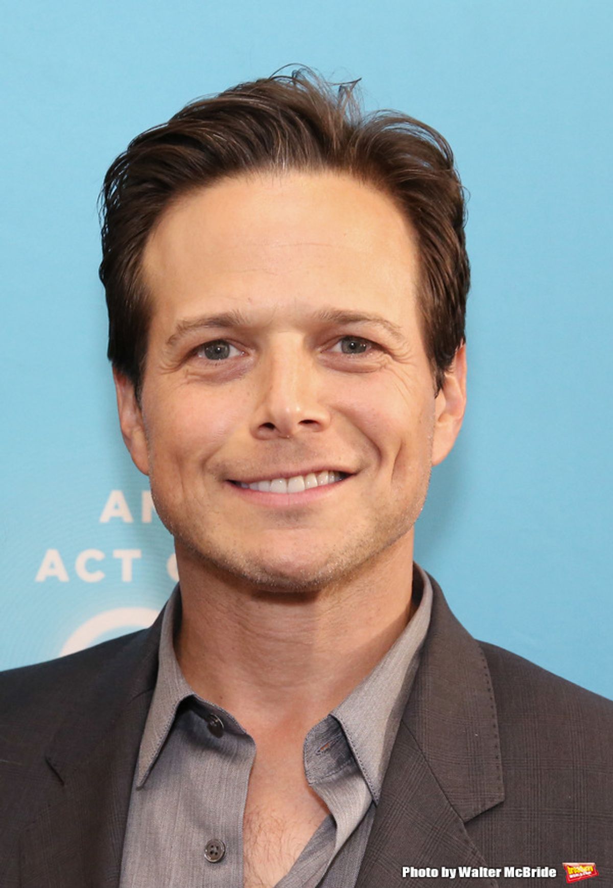 Scott Wolf  at 