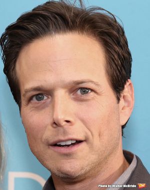 Scott Wolf @ BroadwayWorld Scott Wolf Photo