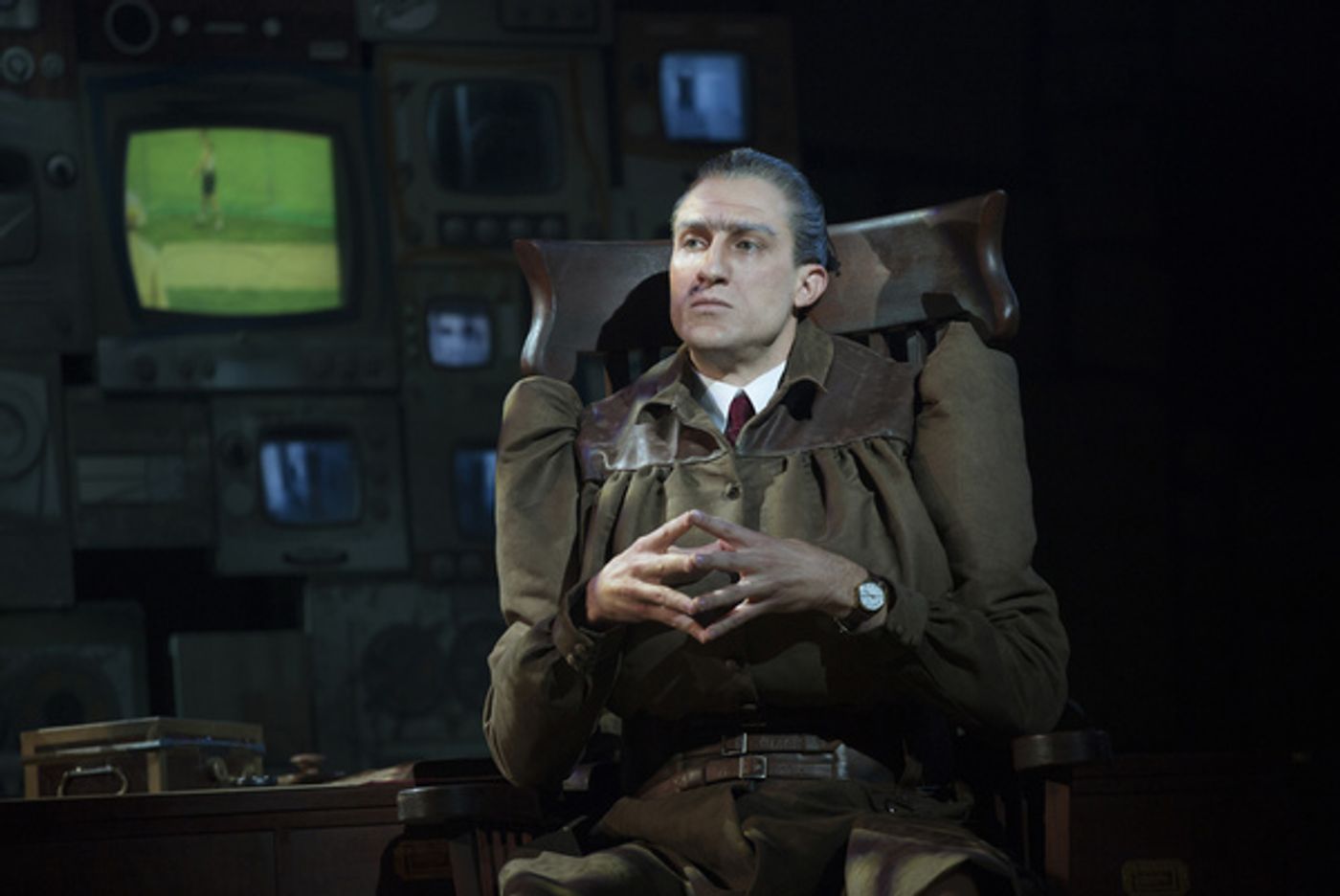 Photo Flash: First Look at Bryce Ryness as Miss Trunchbull in MATILDA!  Image