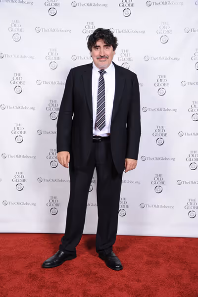 Alfred Molina Photo