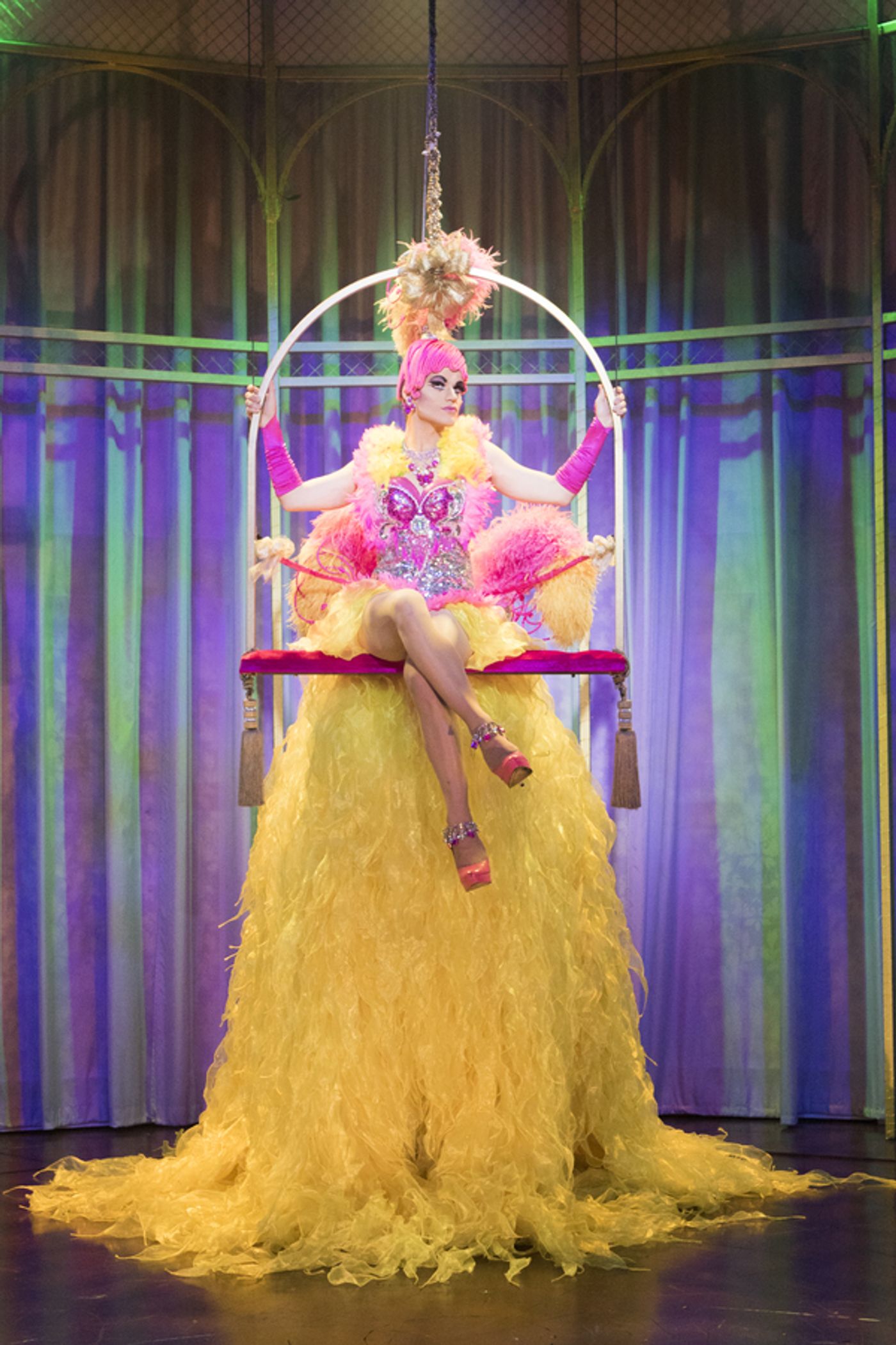 Photo Flash: First Look at Bobby Smith, Brent Barrett & More in Signature Theatre's LA CAGE AUX FOLLES  Image