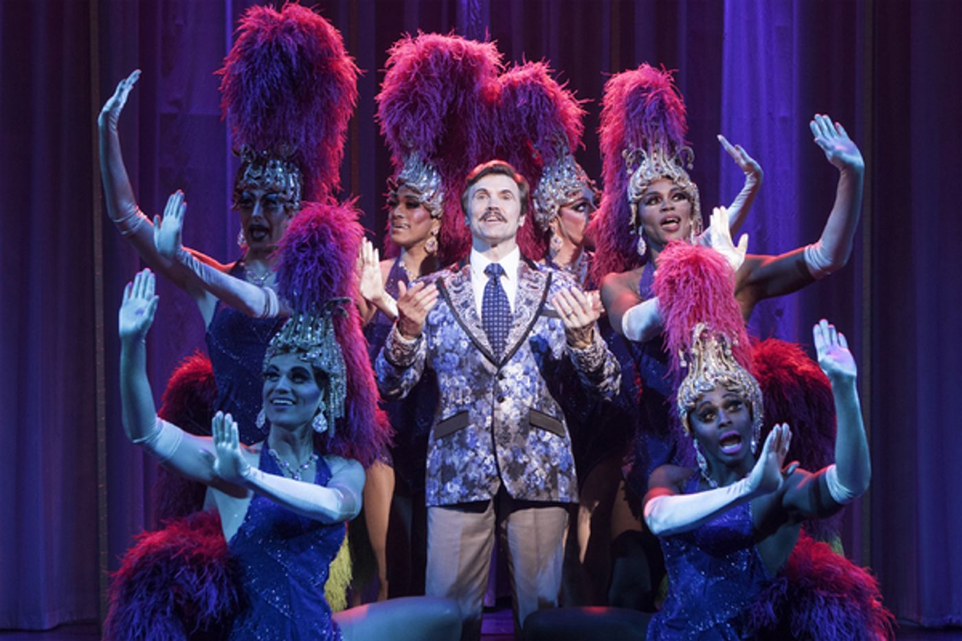 Photo Flash: First Look at Bobby Smith, Brent Barrett & More in Signature Theatre's LA CAGE AUX FOLLES  Image