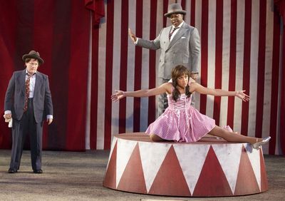 Donna Lynne Champlin, LaTanya Richardson Jackson and Cush Jumbo Photo