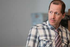 Ensemble member Tim Hopper @ BroadwayWorld Ensemble member Tim Hopper Photo