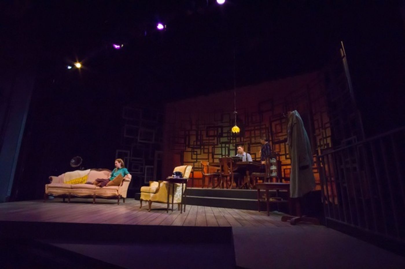 Photo Flash: First Look at Raleigh Little Theatre's THE GLASS MENAGERIE  Image