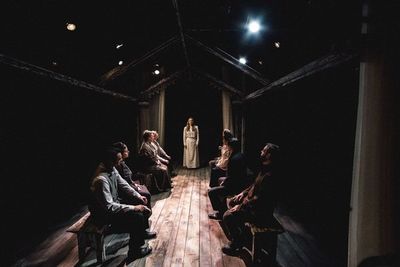 Kaiser Ahmed, Laura Lapidus, Barbara Figgins, Brian McKnight, Brookelyn HÃ©bert, La Photo