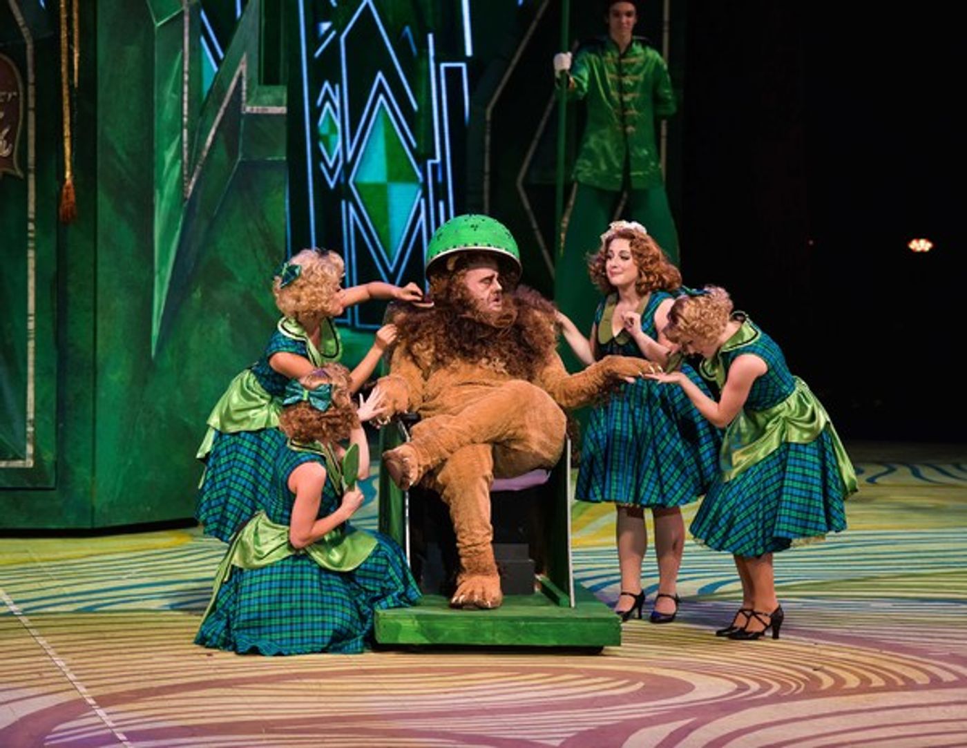 Photo Flash: THE WIZARD OF OZ Lands at The Muny; First Look at Danielle Bowen, Kevin Cahoon & More Onstage!  Image