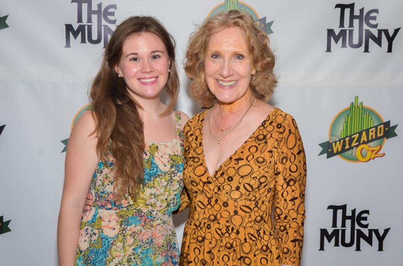 Photo Flash: Cast of THE WIZARD OF OZ Celebrates Opening Night at The Muny! Image