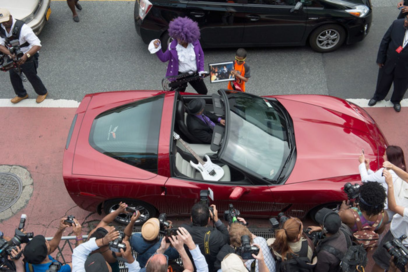 Photo Flash: Apollo Theater Hosts Spring Gala, Featuring LL Cool J, Prince Tribute & More Photo Flash: Apollo Theater Hosts Spring Gala, Featuring LL Cool J, Prince Tribute & More Image