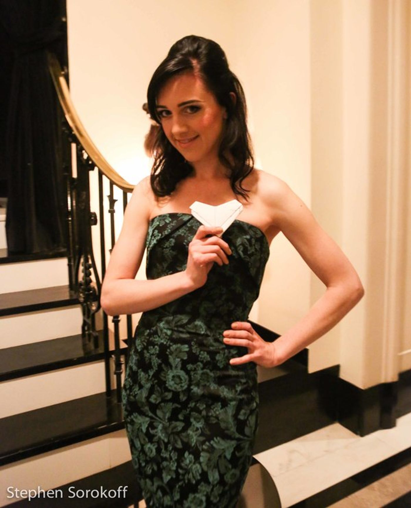 Photo Coverage: Tony Winner Lena Hall Returns To Cafe Carlyle  Image