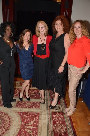 Kathleen Waters, Susan Vardy, Cheryl Benton (Tomatoes Got Talent), Karen Nason and Ro Photo