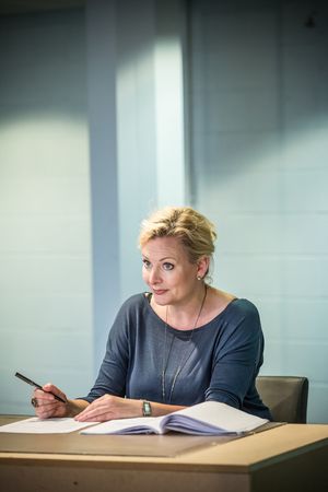 Sara Stewart @ BroadwayWorld Sara Stewart Photo