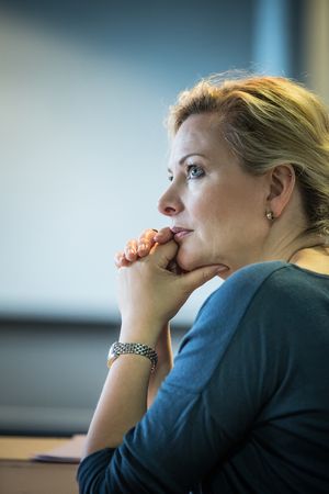 Sara Stewart @ BroadwayWorld Sara Stewart Photo