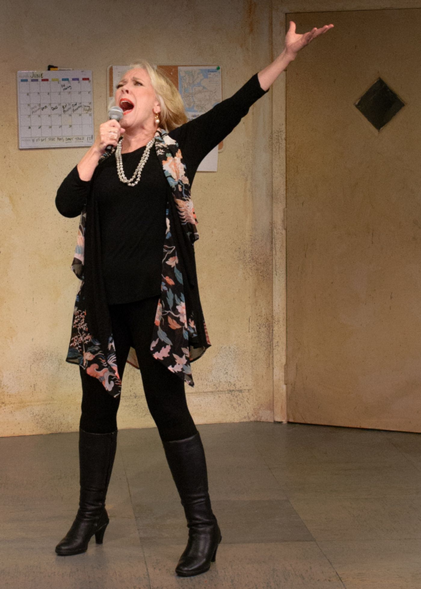 Photo Flash: Inside Look at Rehearsals for Circle Theatre's DON'T TALK TO THE ACTORS  Image