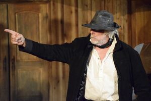 Thad Geer @ BroadwayWorld Thad Geer Photo