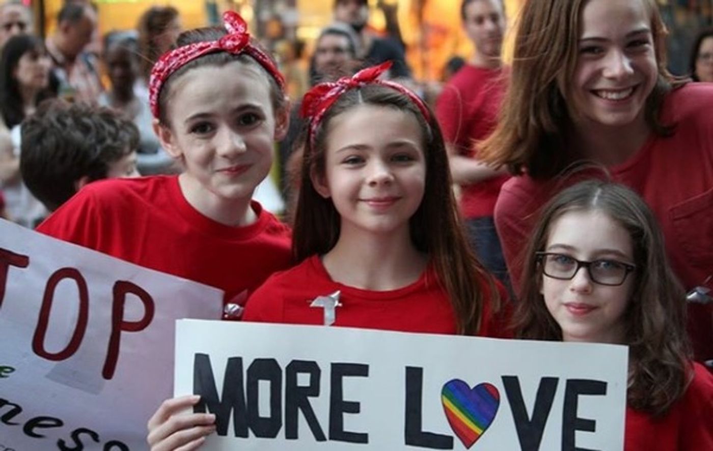 Photo Flash: Broadway Youth Perform 'Imagine' for Peace in Orlando  Image