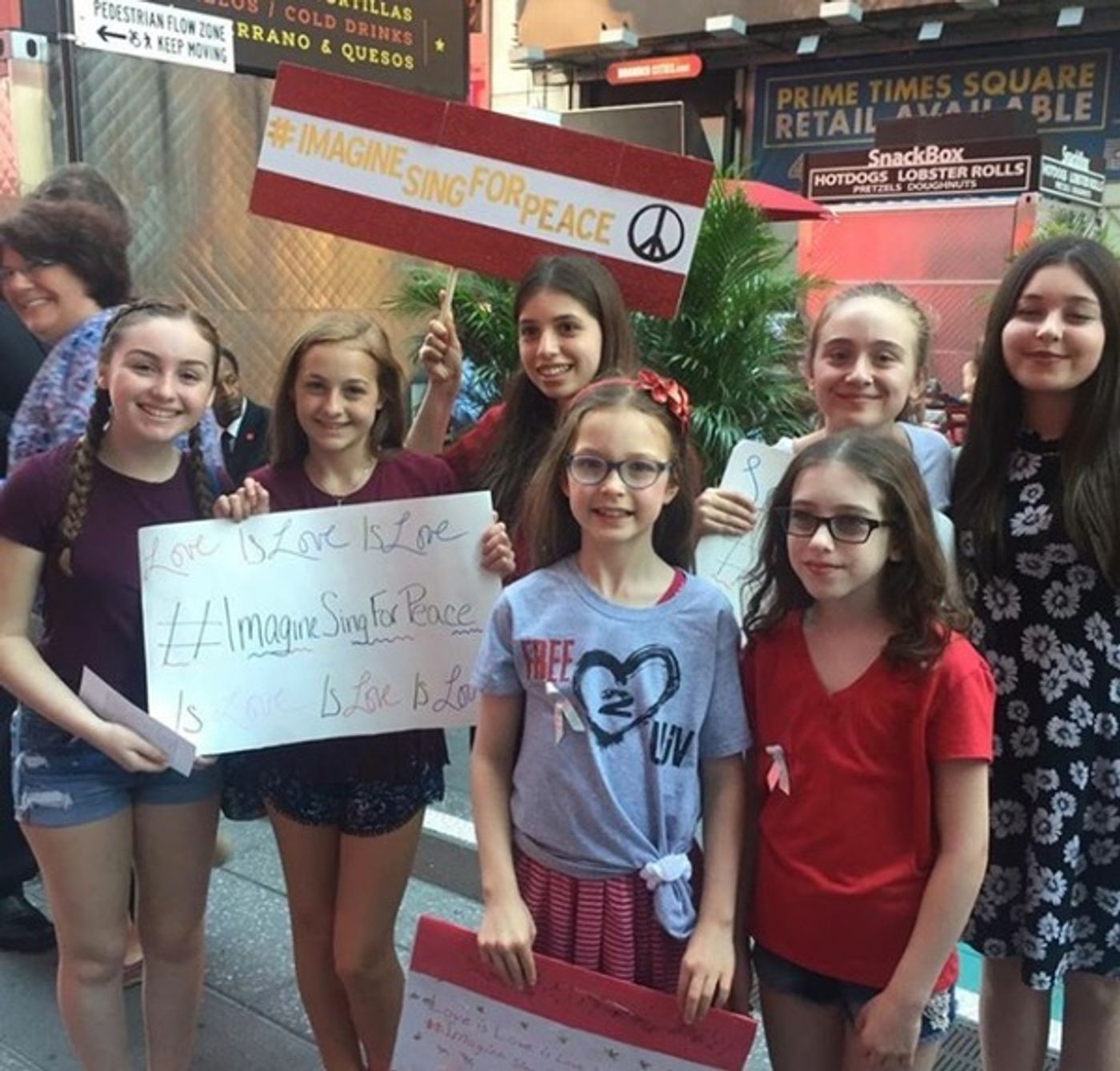 Photo Flash: Broadway Youth Perform 'Imagine' for Peace in Orlando  Image
