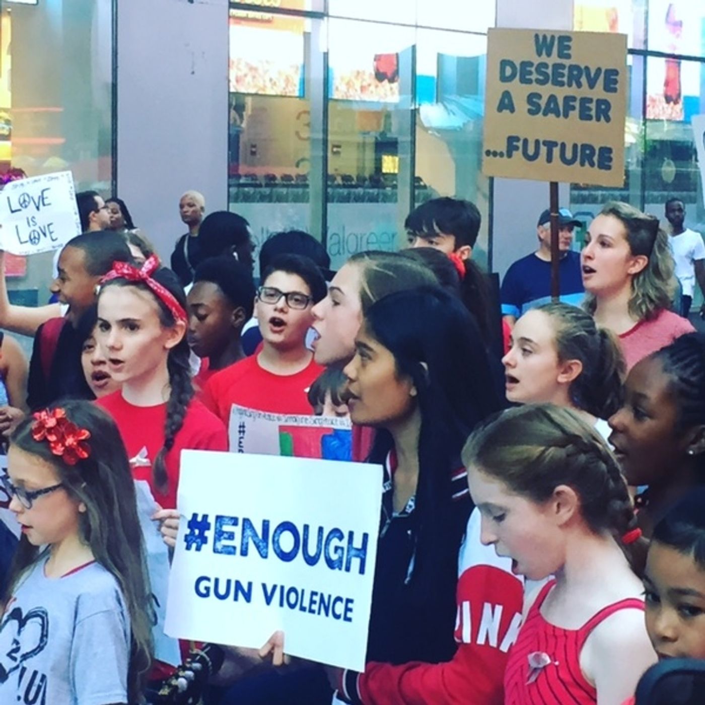 Photo Flash: Broadway Youth Perform 'Imagine' for Peace in Orlando  Image