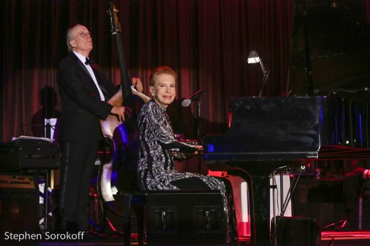 Photo Coverage: Tony Bennett Receives Friars Club Entertainment Icon Award  Image