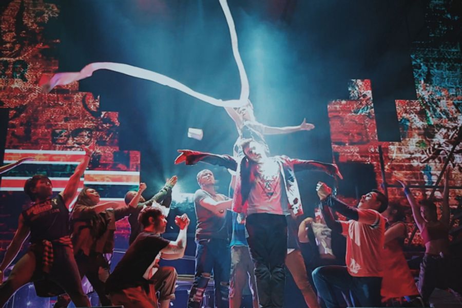 Photo Flash: First Look at AMERICAN IDIOT Manila Premiere Image