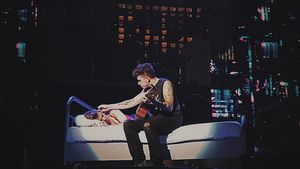 Jason Fernandez Photo