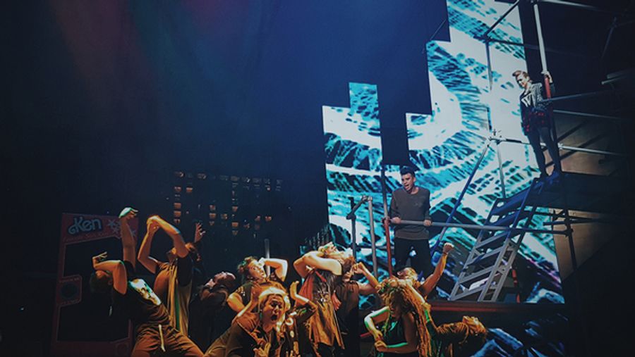 Photo Flash: First Look at AMERICAN IDIOT Manila Premiere Image