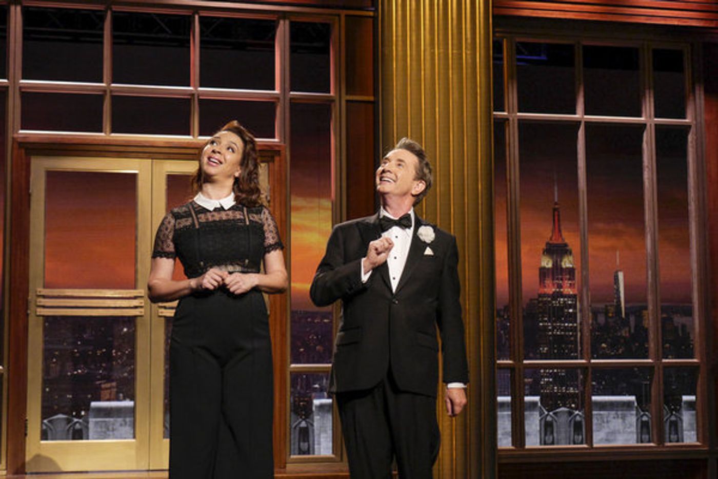 Photo Flash: Ana Gasteyer, Ricky Gervais, Kevin Kline & More Guest on MAYA & MARTY  Image