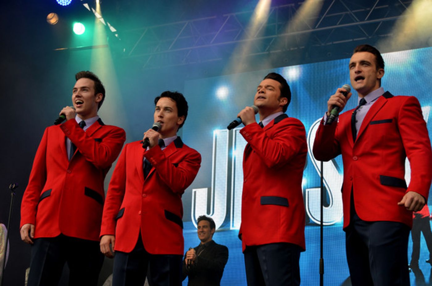 Photo Flash: Cast of JERSEY BOYS, Beverley Knight, Ramin Karimloo & More Rock West End Live  Image