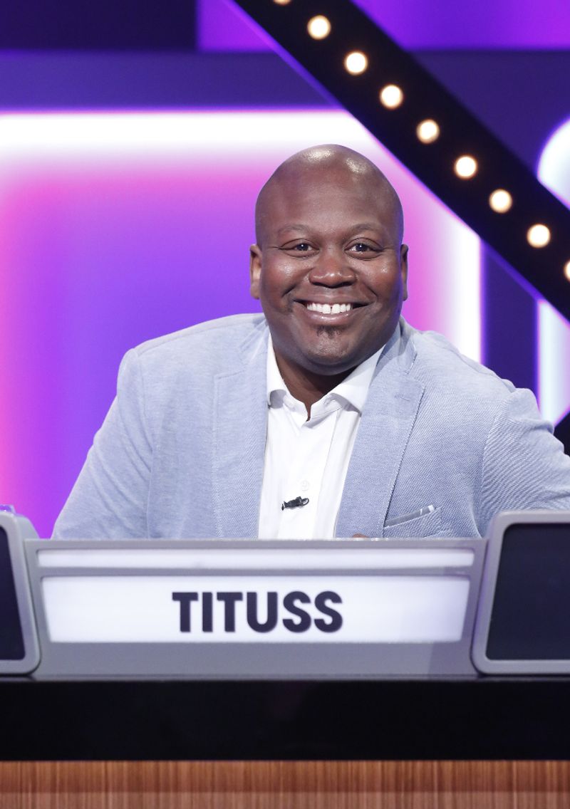 Photo Flash: First Look - Sutton Foster, Tituss Burgess & More Set for MATCH GAME Premiere on ABC — photo 3 of 8