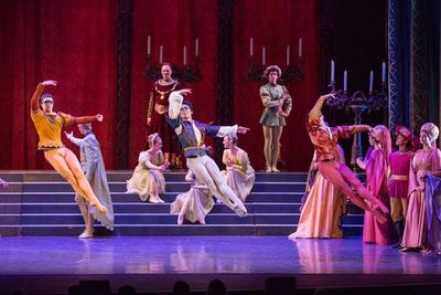 Benvolio (Magnus Christoffersen, left) Romeo (Kenta Shimizu) and Mercutio (Luke Shauf Photo