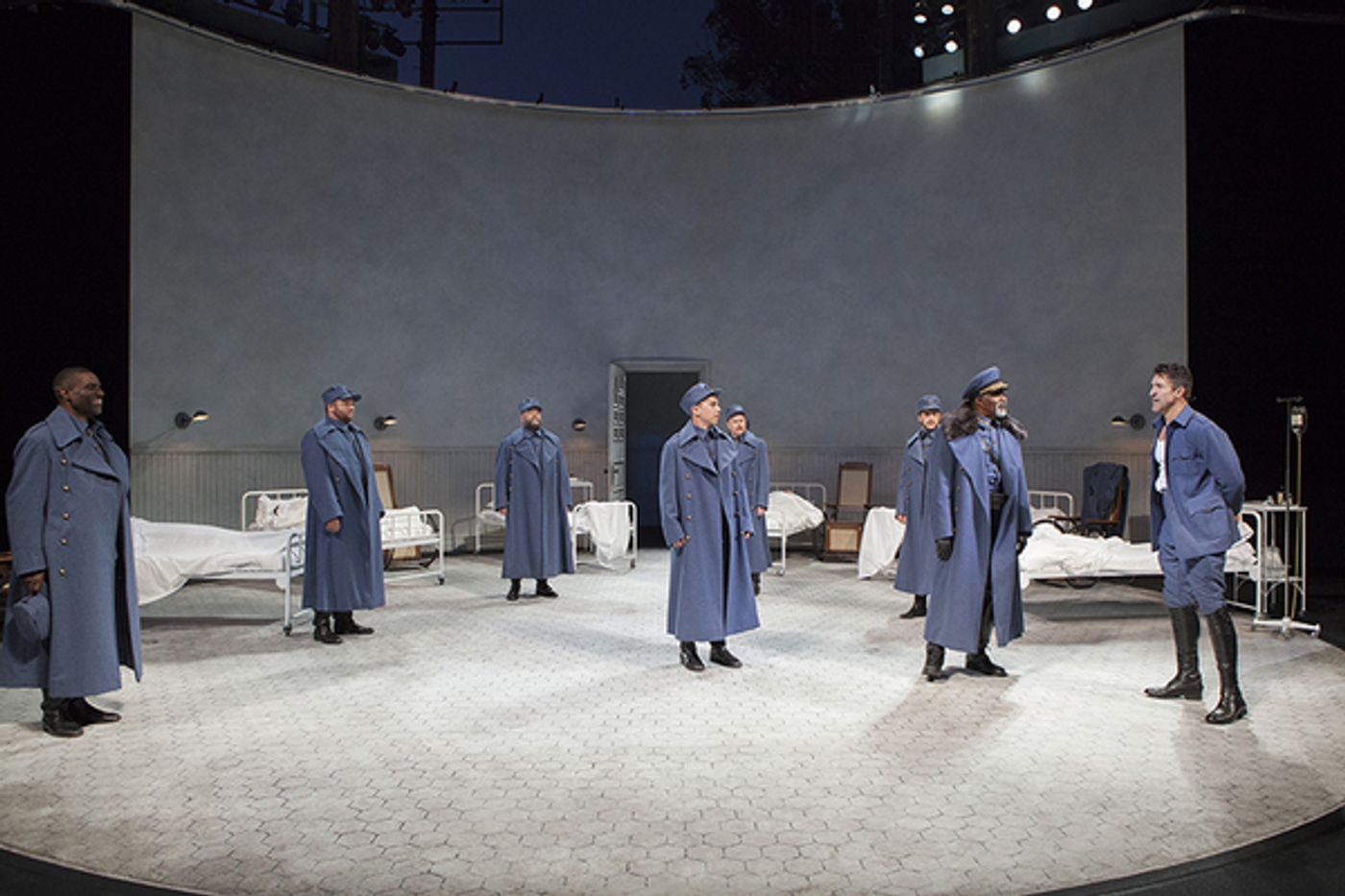 Photo Flash: First Look at Jonathan Cake and Marsha Stephanie Blake in MACBETH at The Old Globe  Image
