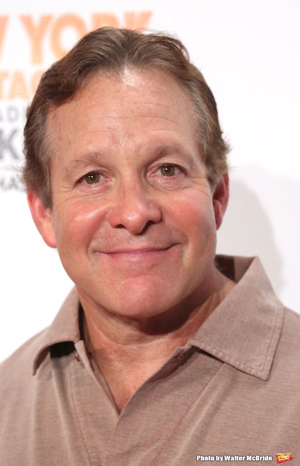 Steve Guttenberg Photo