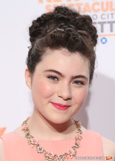 Lilla Crawford  Photo