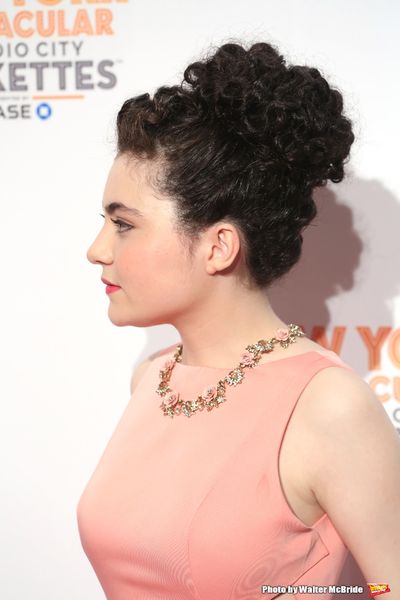 Lilla Crawford  Photo