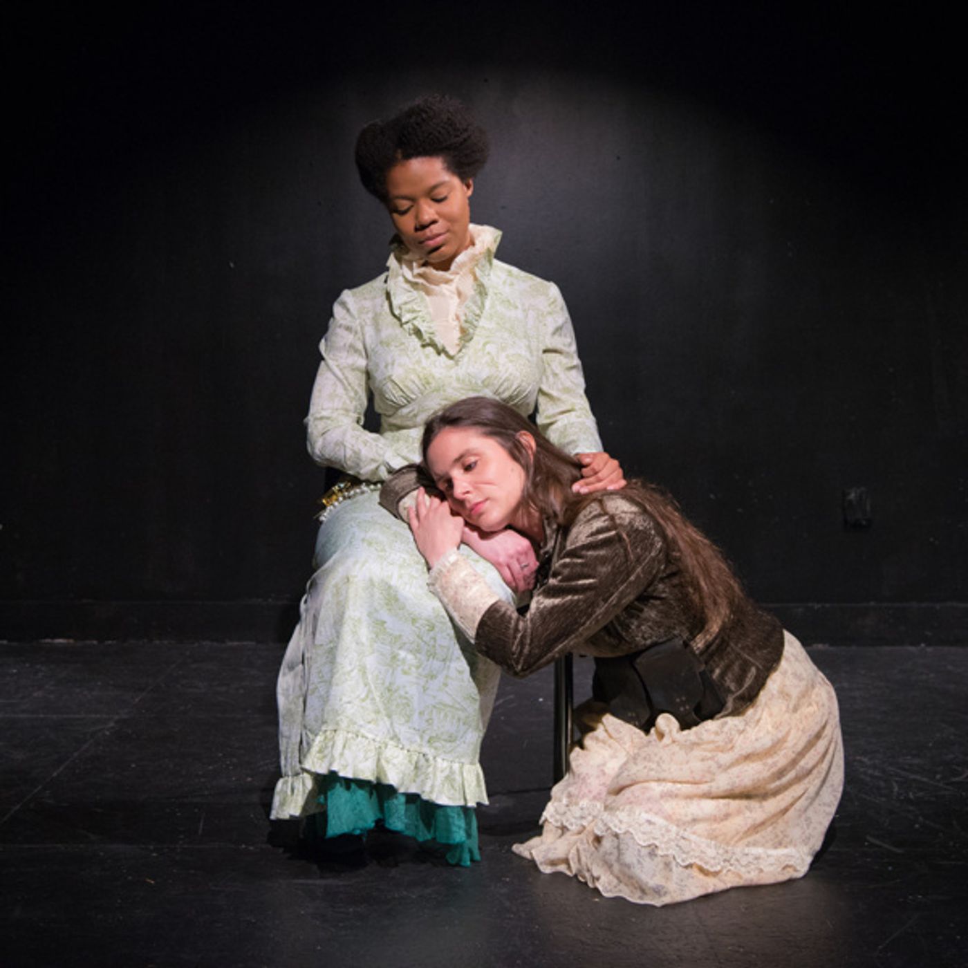 Photo Flash: spit&vigor's THE EXECUTION OF MRS. COTTON Premieres at IRT Theater  Image