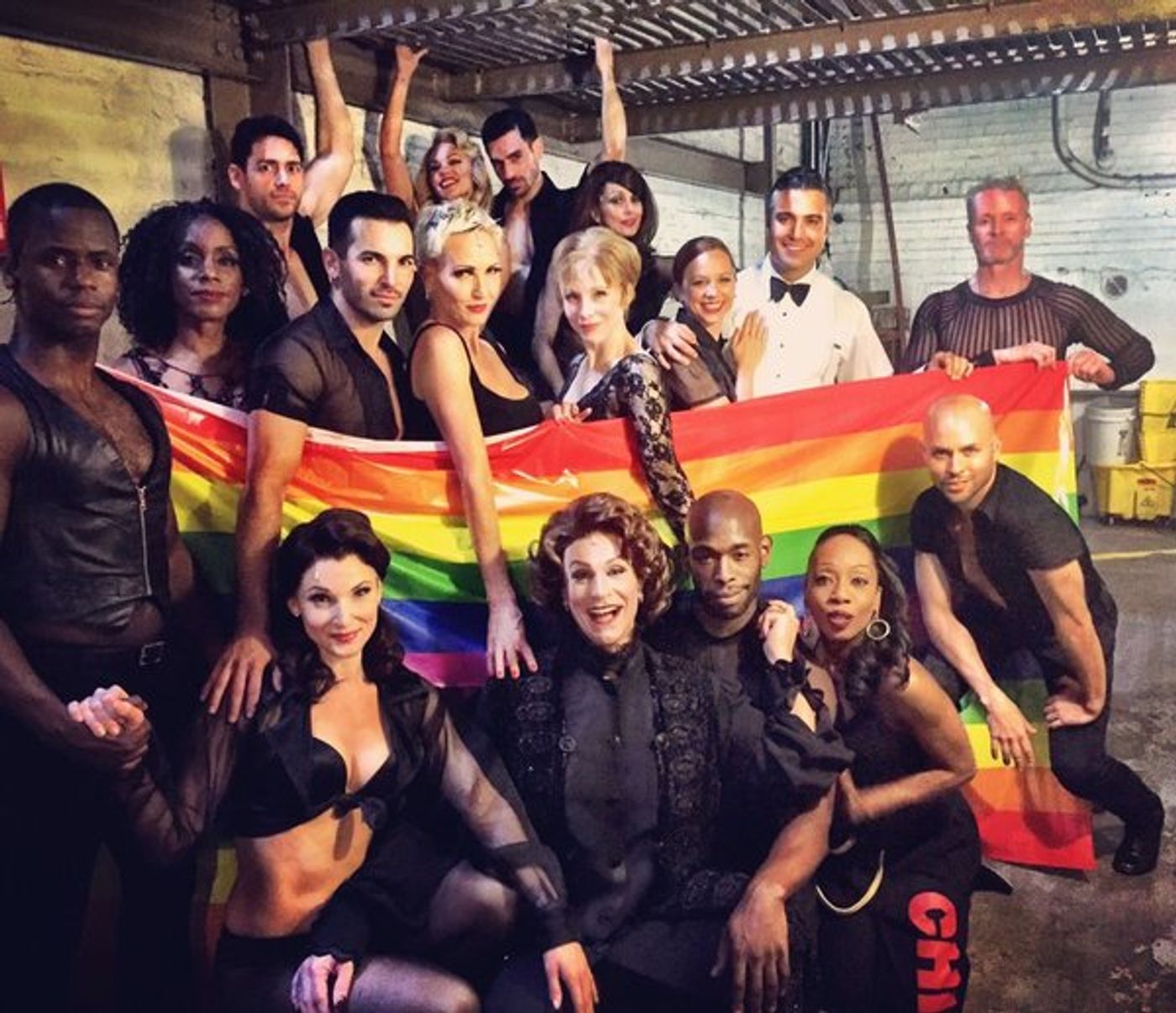 Photo Flash: MATILDA, CHICAGO, and More Casts Take Saturday Intermission Pics!  Image