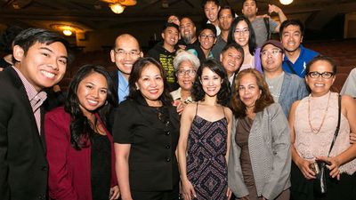 Ali Ewoldt with fans, Filipino American National Historical Society, and Knights of R Photo