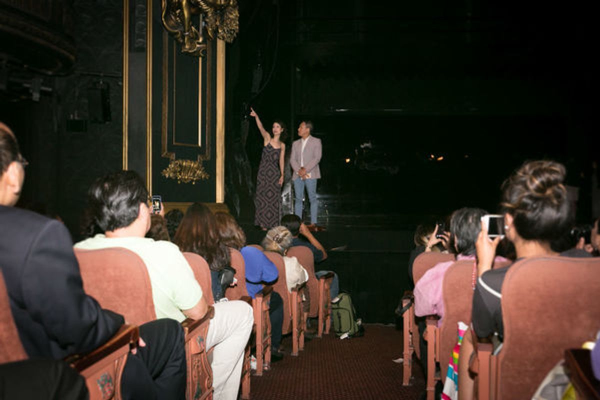 Ali Ewoldt points to the exact seat where she first saw THE PHANTOM OF THE OPERA as a kid with her family. at 