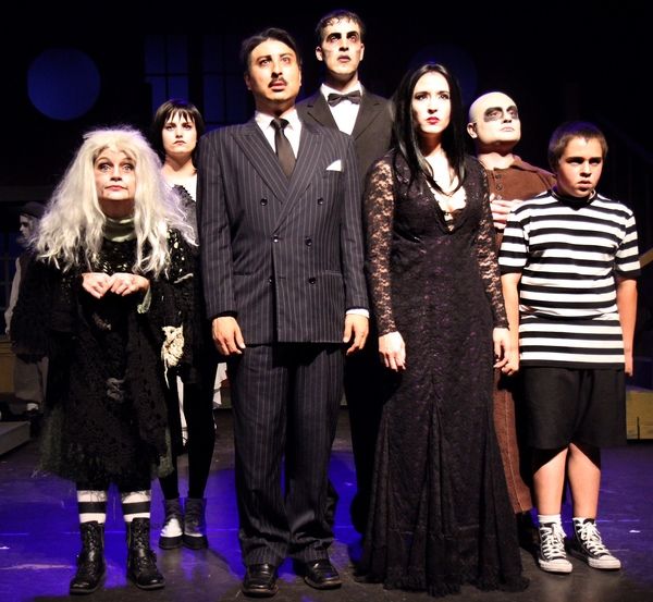 Carly Linehan, Annie Claire Hudson, Aric Martin, Matthew Artson, Amy Coles, Paul C. L Photo