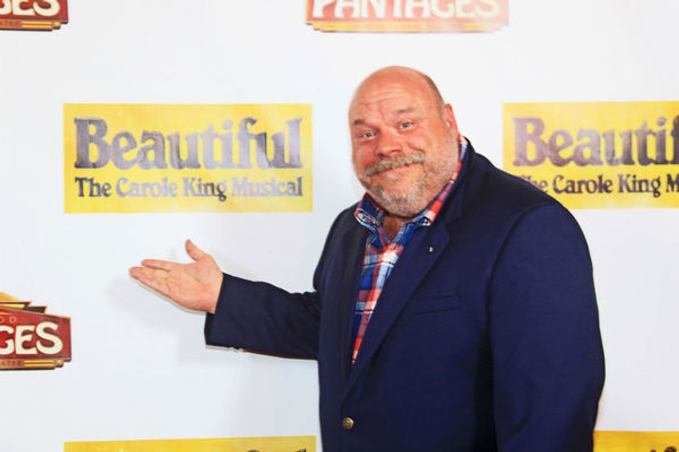Photo Flash: Red Carpet Arrivals at BEAUTIFUL: THE CAROLE KING MUSICAL in Los Angeles Image