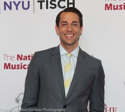 Zachary Levi Photo