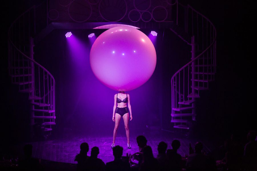 Photo Flash: Sneak Peek at BLANC DE BLANC, Coming to London Tonight  Image