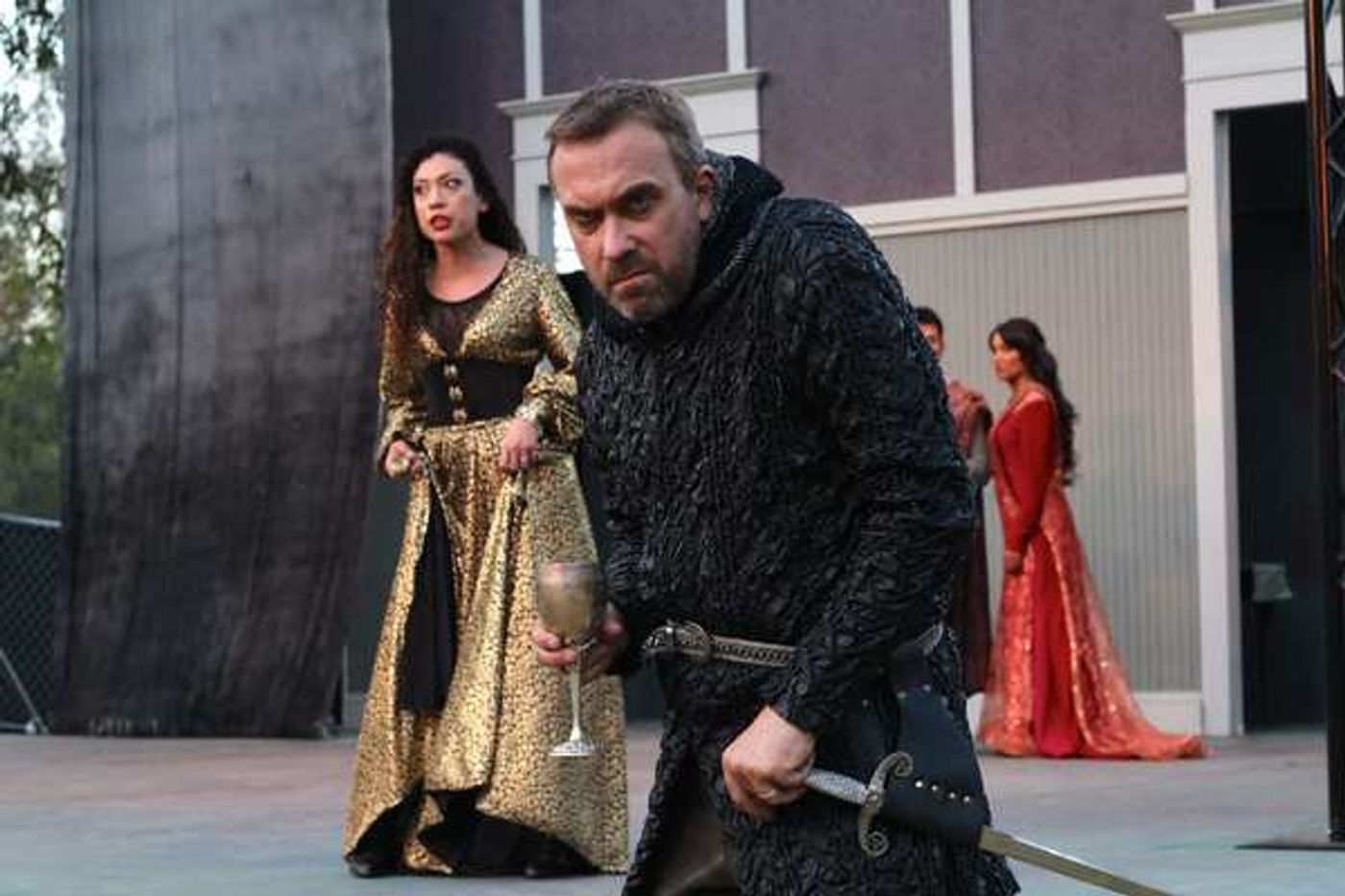 Photo Flash: First Look at Independent Shakespeare Co.'s RICHARD III at Griffith Park  Image