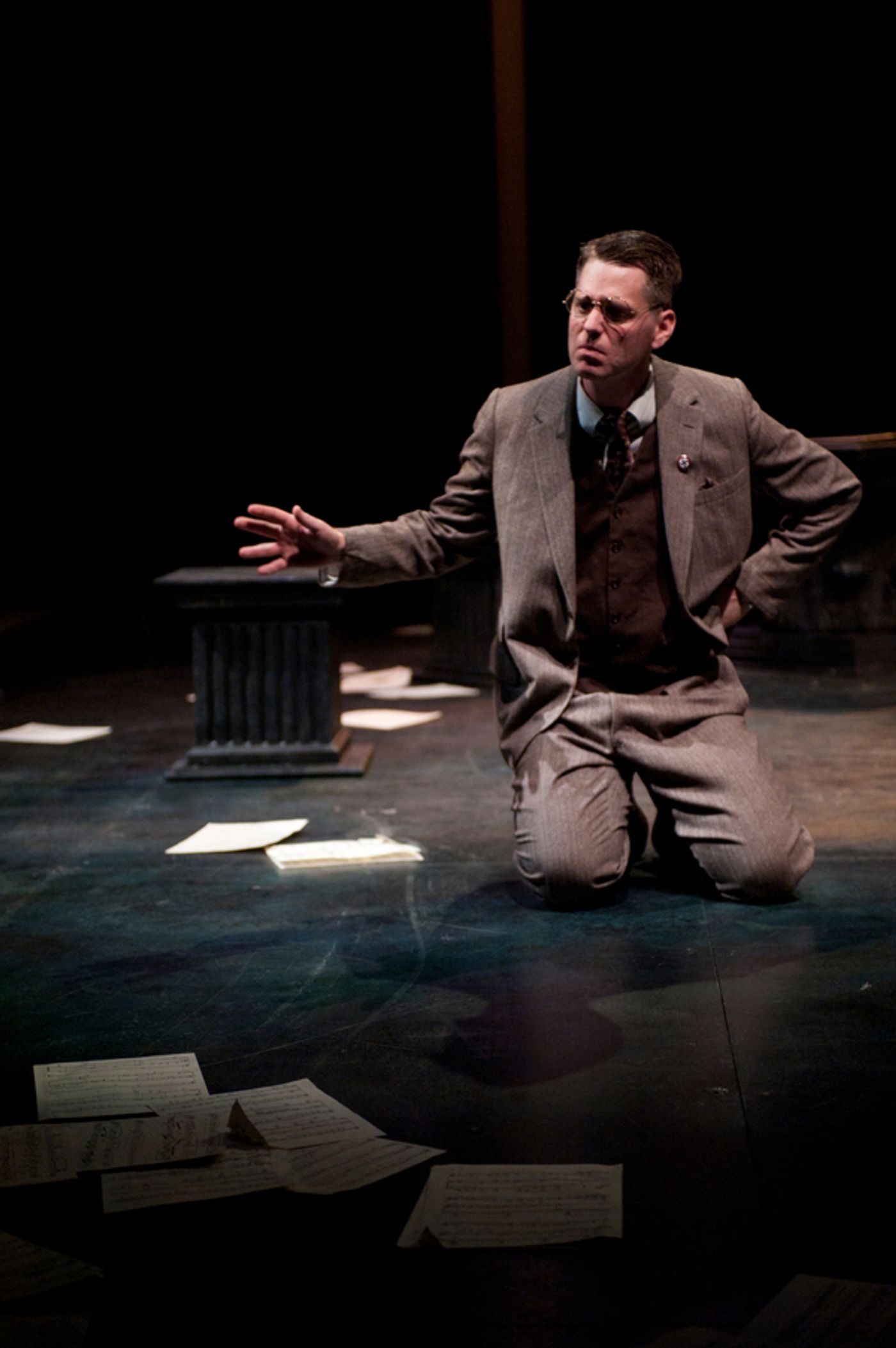 Photo Flash: First Look at PTP/NYC's NO END OF BLAME and GOOD at Atlantic Stage 2  Image