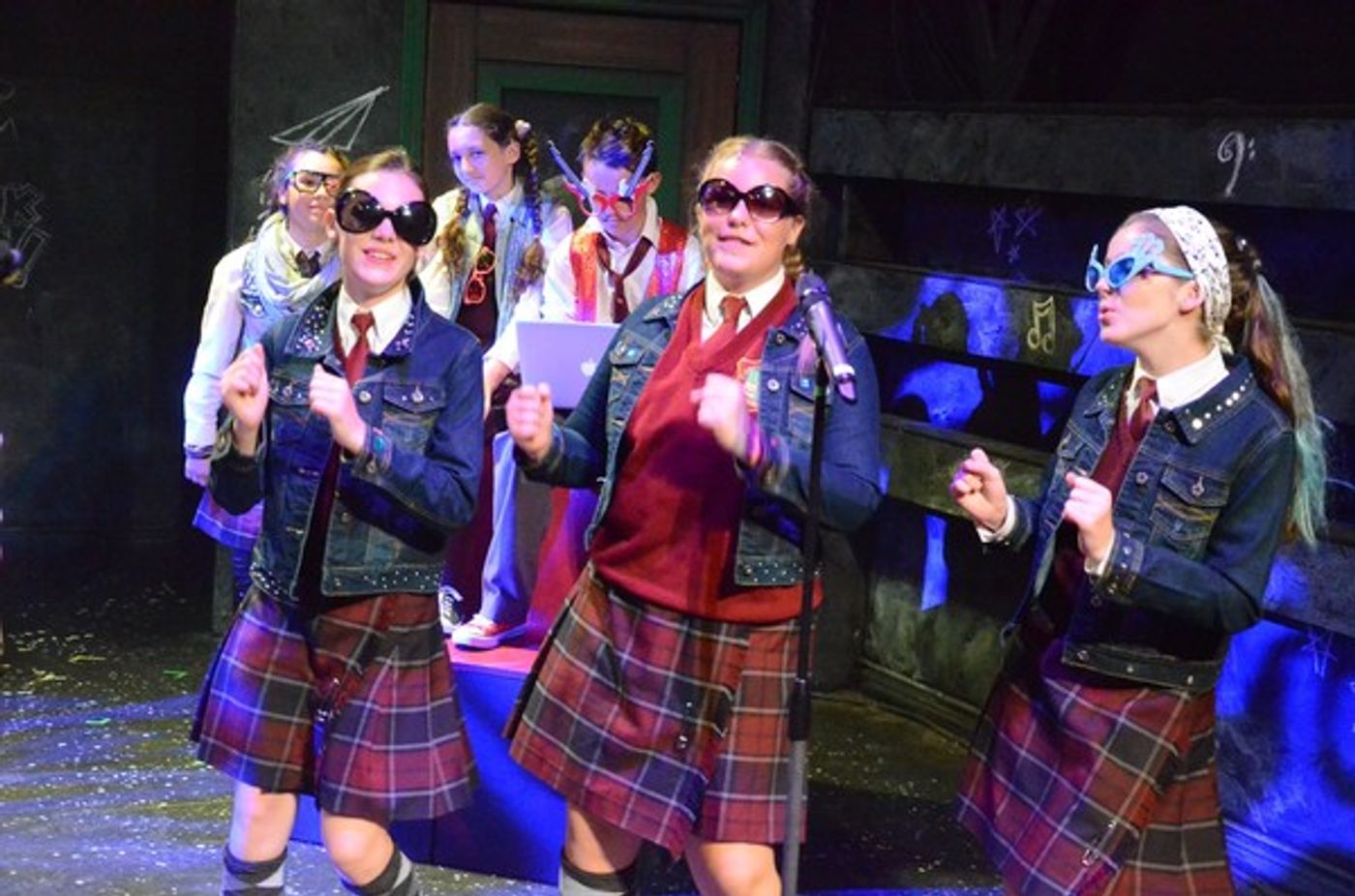 Photo Flash: Original Kids Theatre Company Brings SCHOOL OF ROCK to Canada  Image